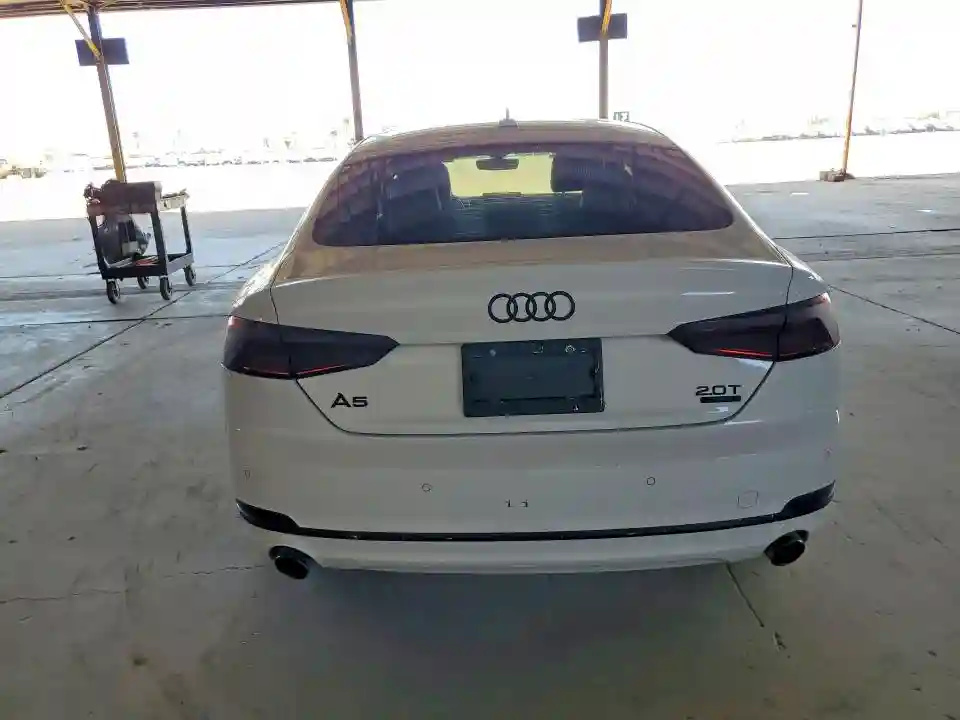 WAUCNCF51JA009074 2018 AUDI A5-5