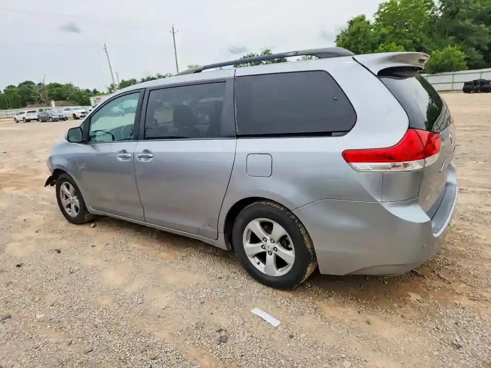5TDYK3DC4DS323618 2013 TOYOTA SIENNA-1