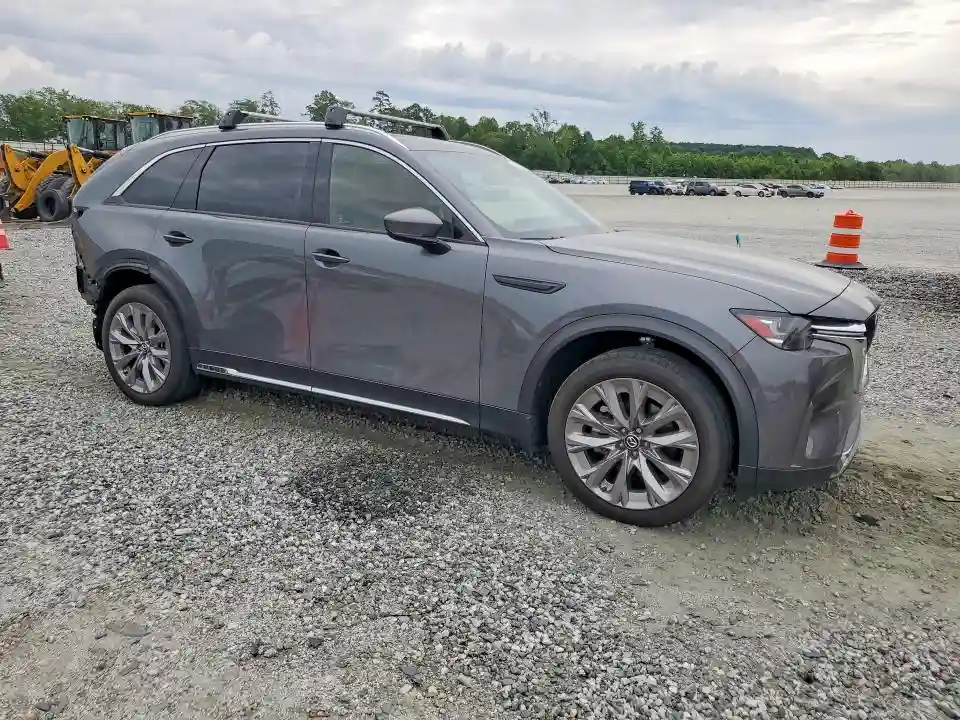 JM3KKEHD5R1168285 2024 MAZDA CX-90-3