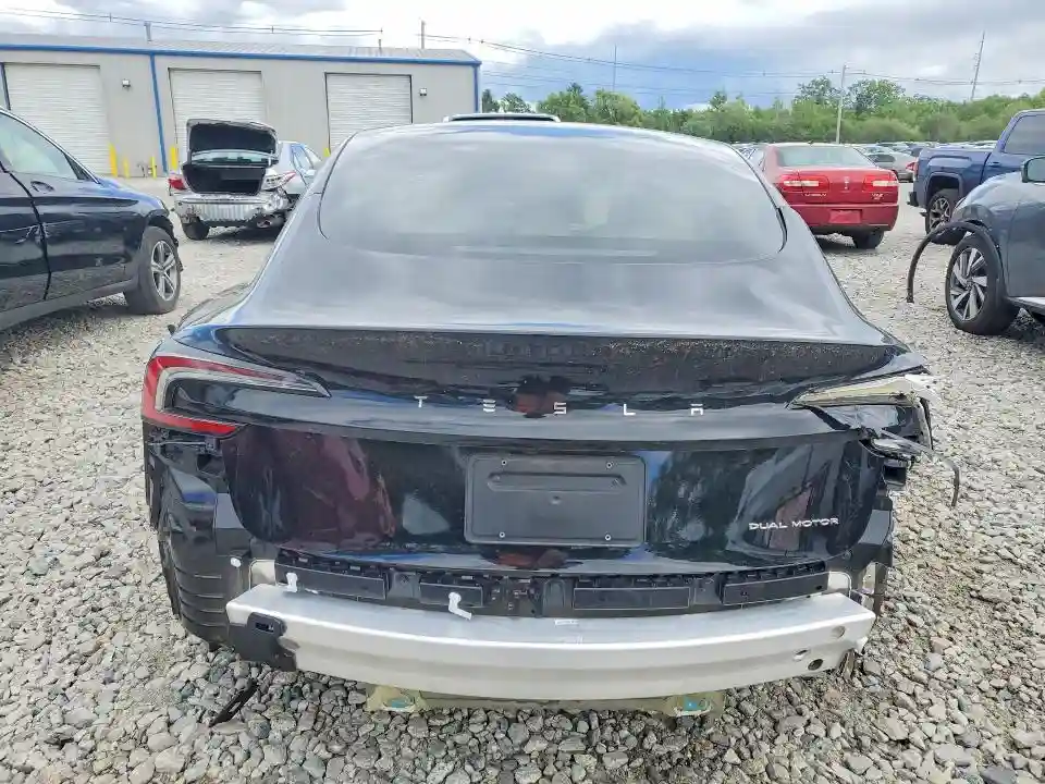 5YJ3E1EB2RF822019 2024 TESLA MODEL 3-5