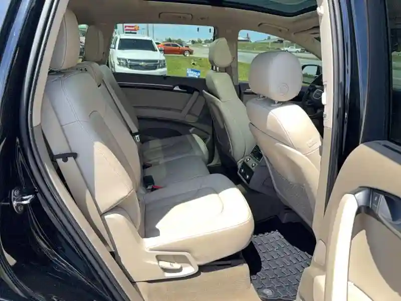 WA1LMAFE9ED019943 2014 AUDI Q7-5