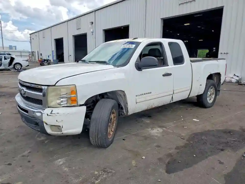 1GCRKSE35BZ261512 2011 CHEVROLET ALL MODELS-0