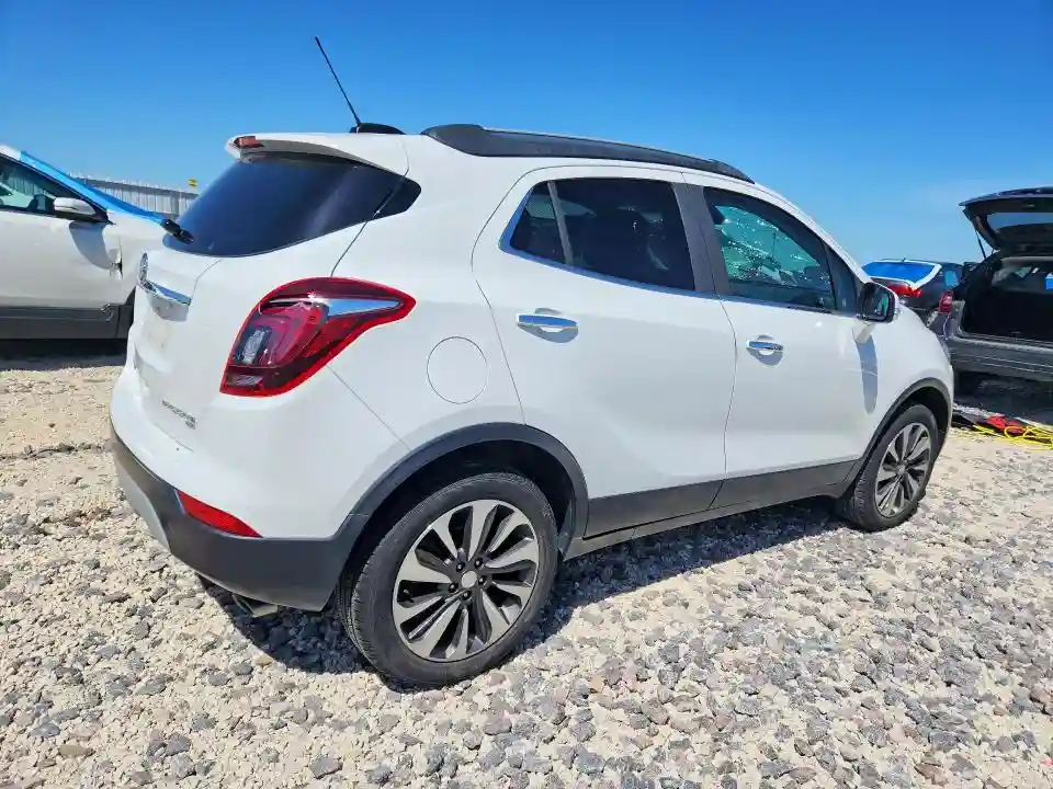 KL4CJFSB3JB667494 2018 BUICK ENCORE-2