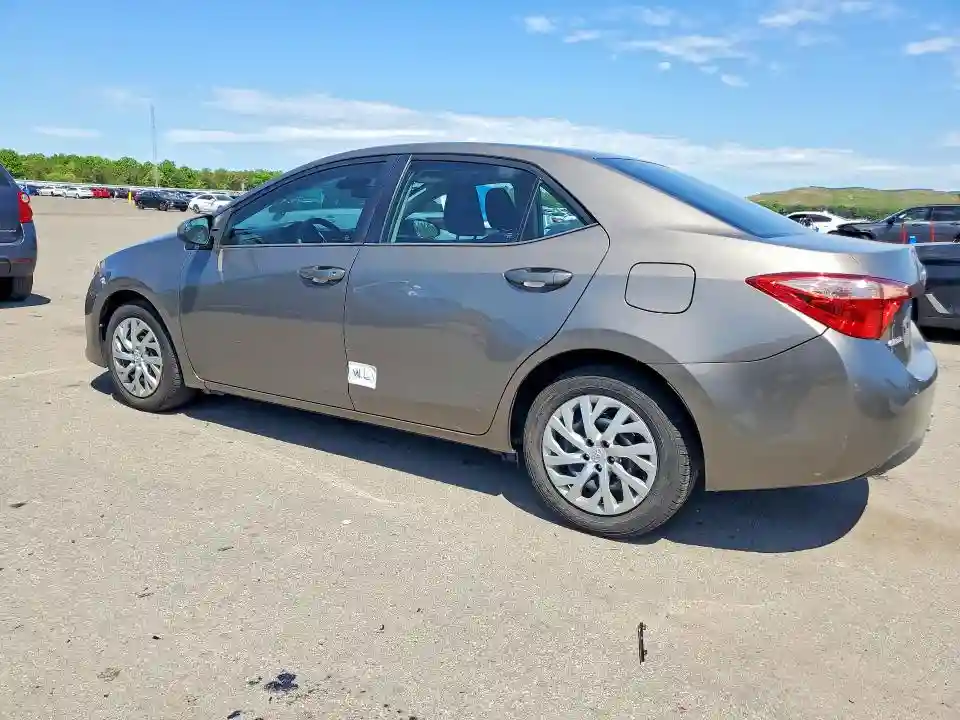 2T1BURHEXJC122275 2018 TOYOTA COROLLA-1