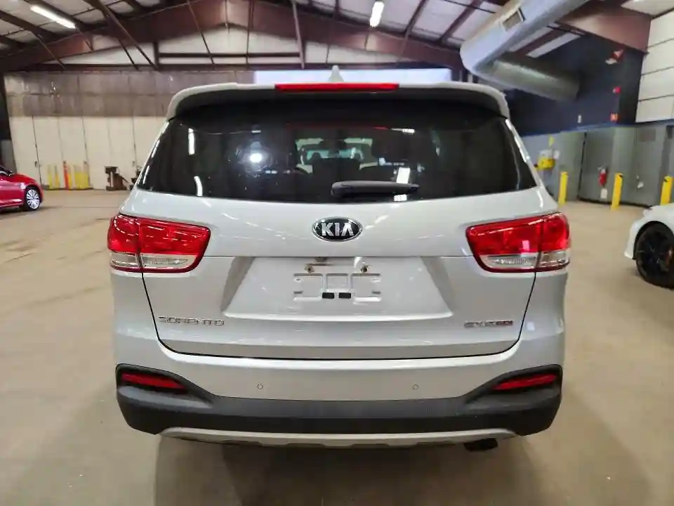 5XYPHDA19GG038580 2016 KIA SORENTO-5