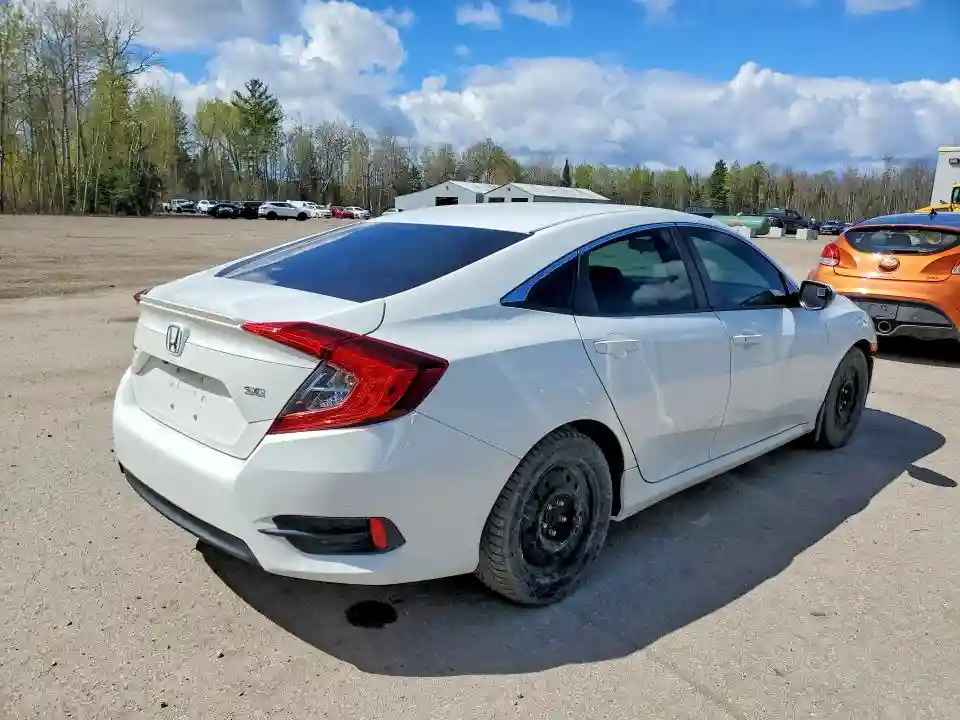 2HGFC2F66JH009518 2018 HONDA CIVIC-2