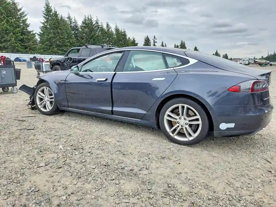 5YJSA1E27FF104839 2015 TESLA MODEL S-1