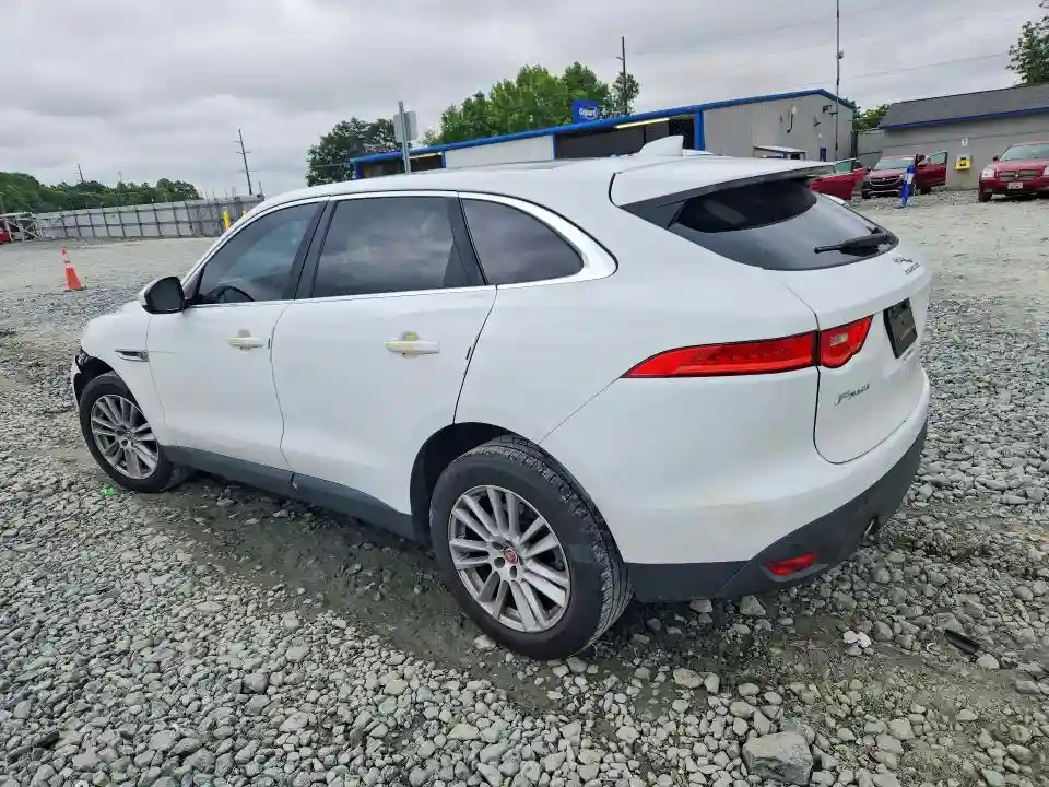 SADCK2GX8KA393219 2019 JAGUAR F-PACE-1