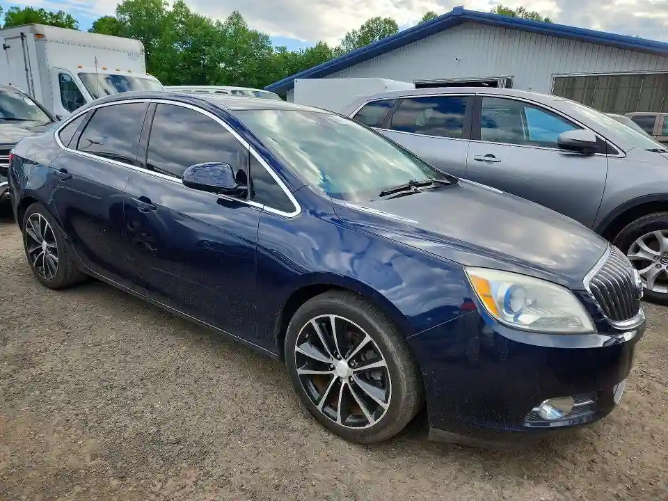 1G4PW5SK4G4181756 2016 BUICK VERANO-3