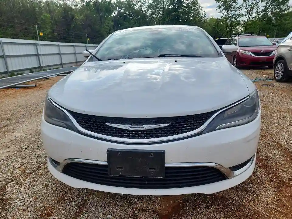 1C3CCCAB8GN177354 2016 CHRYSLER 200-4