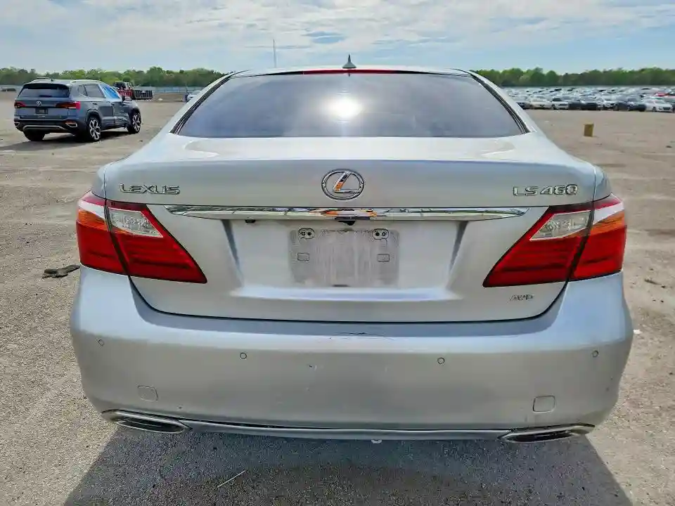 JTHCL5EF0A5006088 2010 LEXUS LS460-5