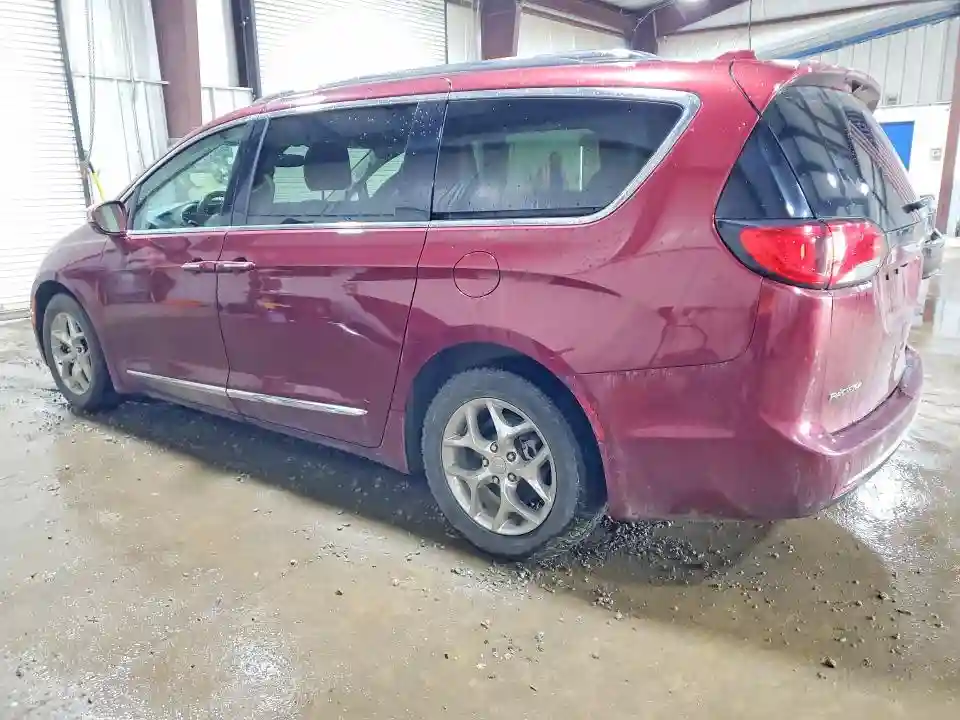 2C4RC1GG8JR252013 2018 CHRYSLER PACIFICA-1