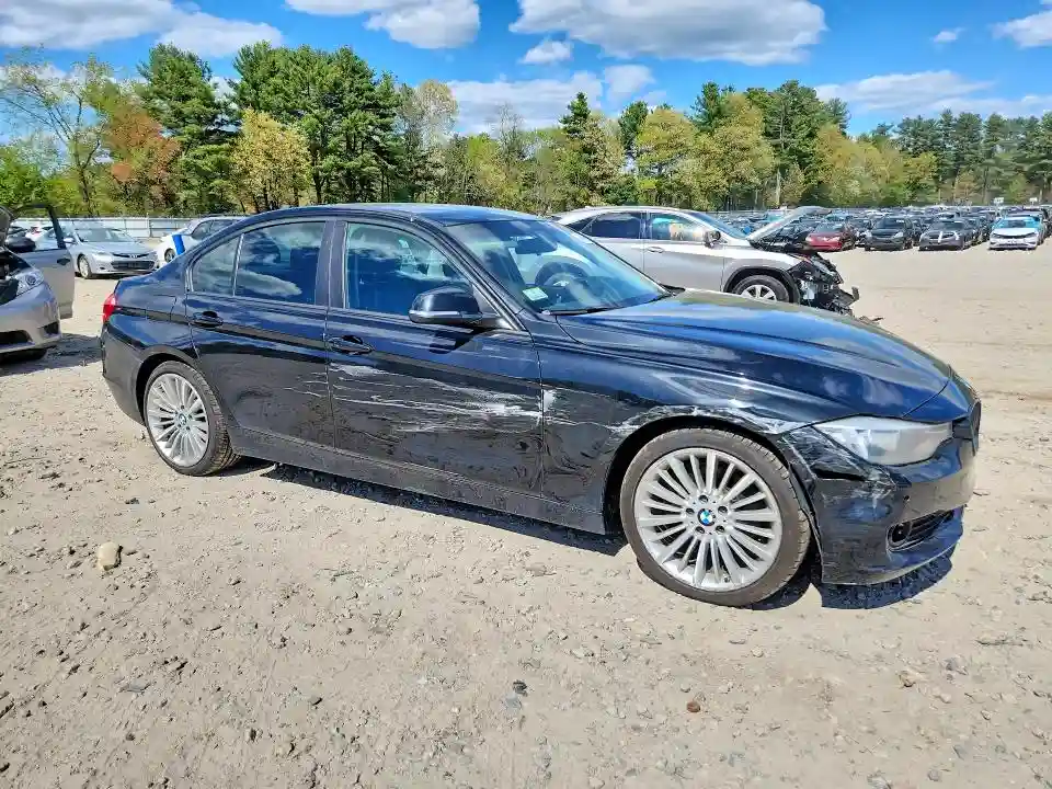 WBA3D5C51EKX98717 2014 BMW 3 SERIES-3