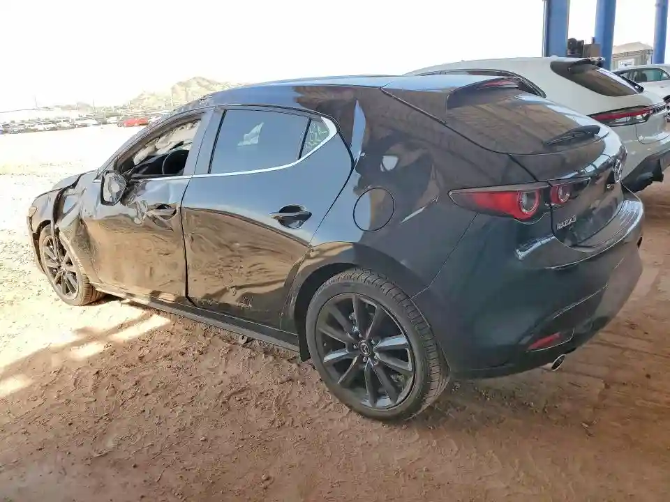 JM1BPAKL3T1851483 2026 MAZDA 3 SELECT S-1