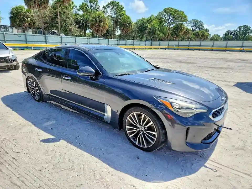 KNAE25LA9K6059384 2019 KIA STINGER-3
