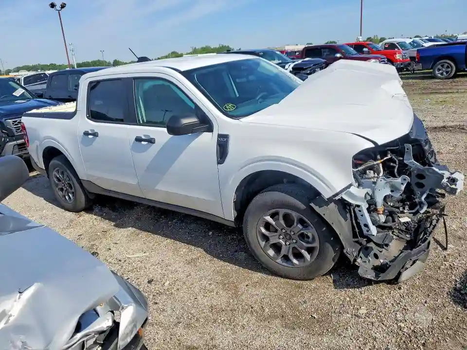 3FTTW8H34SRA60715 2025 FORD MAVERICK-3