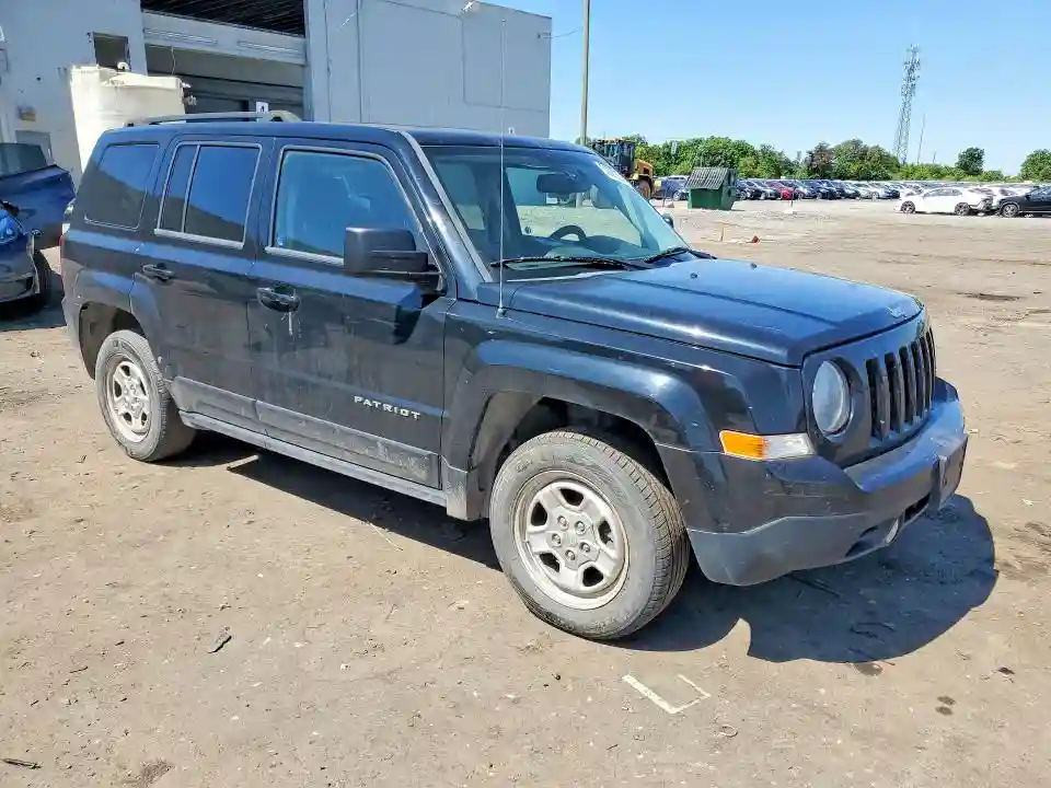 1C4NJPBB9GD656727 2016 JEEP PATRIOT-3