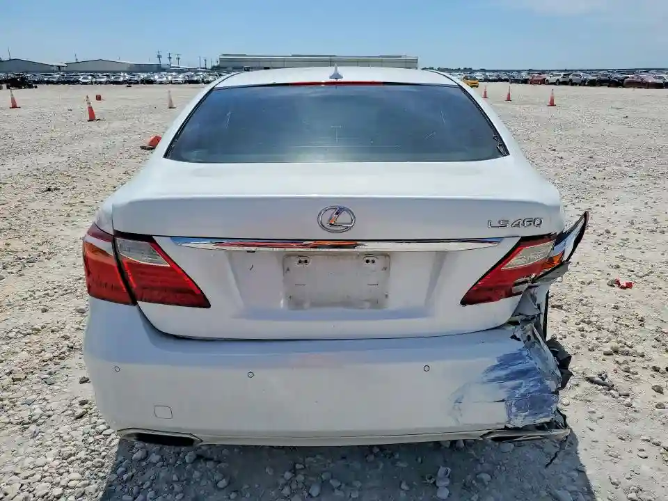JTHBL5EFXB5103019 2011 LEXUS LS460-5