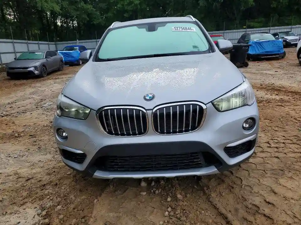 WBXHU7C36J5H41088 2018 BMW X1-4