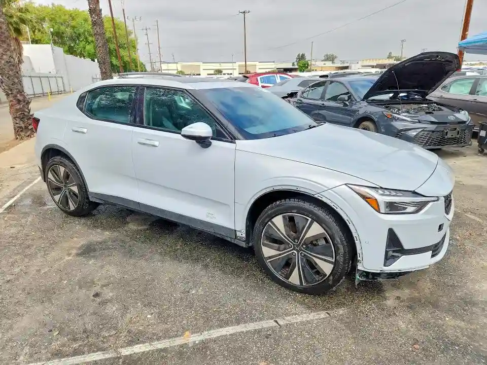 YSMEG3KA2PL145059 2023 POLESTAR 2-3