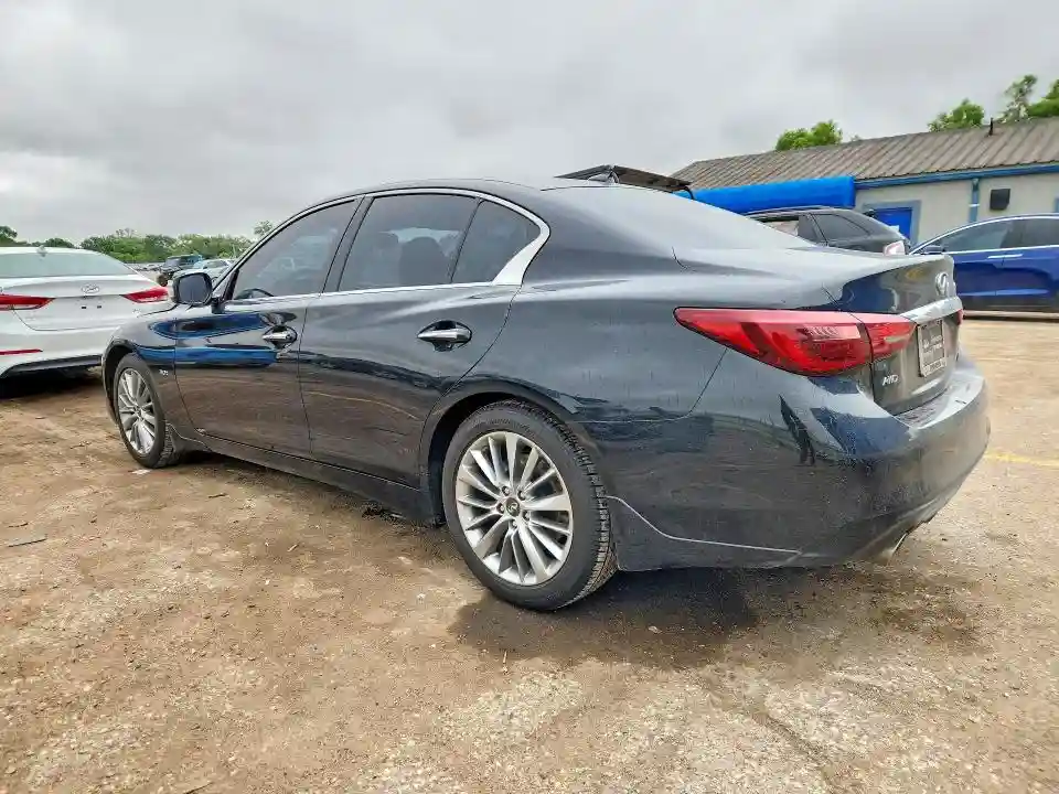 JN1EV7ARXJM445503 2018 INFINITI Q50-2