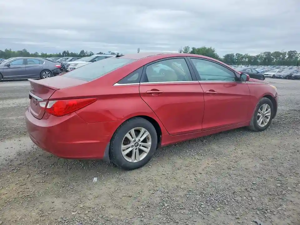 5NPEB4AC6DH745912 2013 HYUNDAI SONATA-2