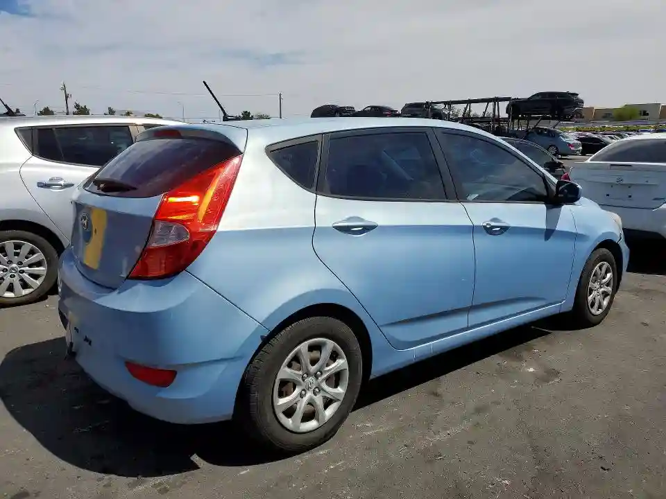 KMHCT5AE1CU003929 2012 HYUNDAI ACCENT-2