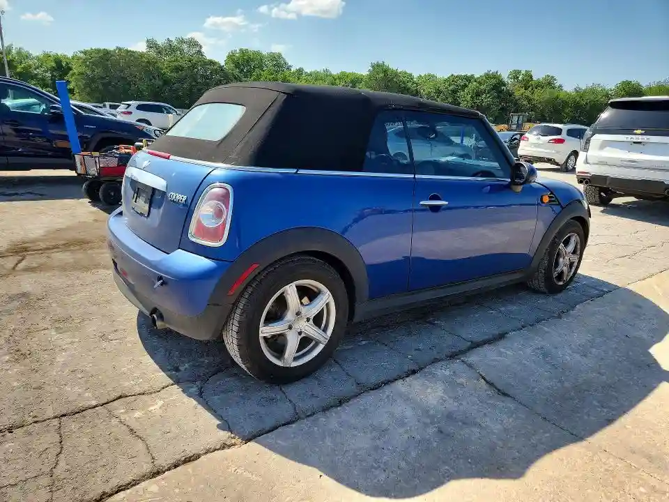 WMWZN3C54CT133748 2012 MINI COOPER-2