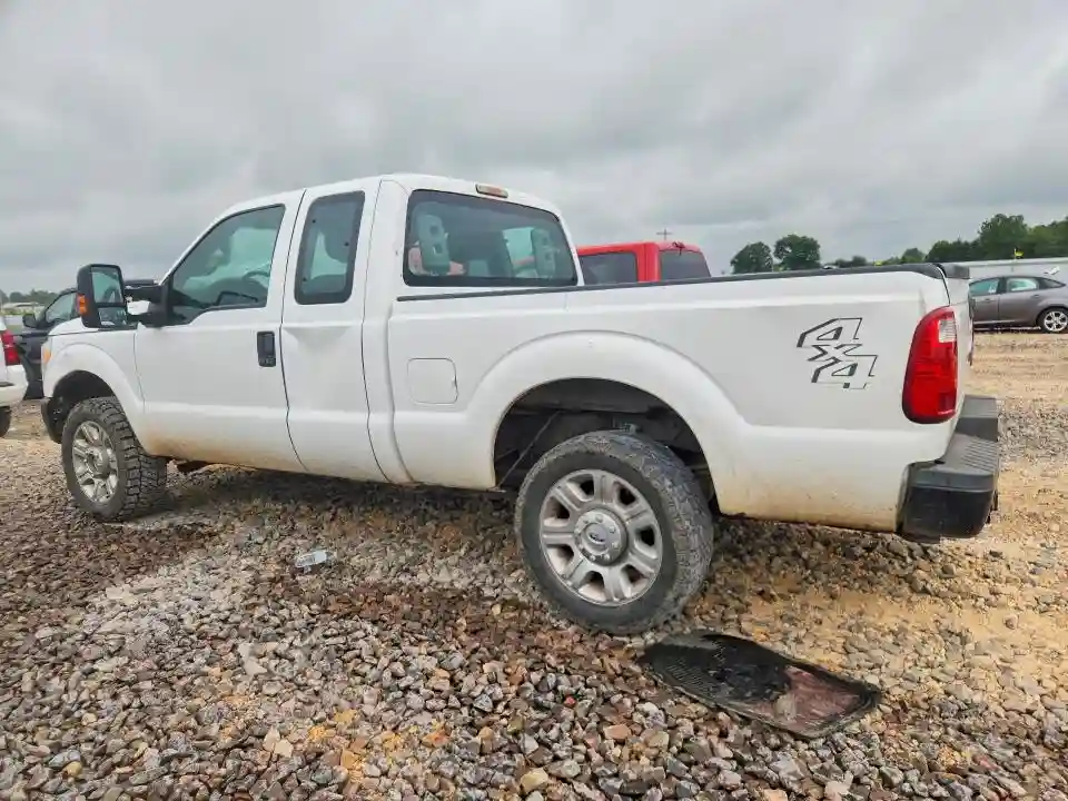 1FT7X2B68DEA93575 2013 FORD F250-1