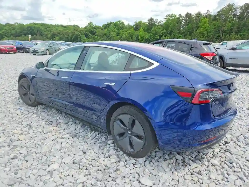 5YJ3E1EA1JF022520 2018 TESLA MODEL 3-1