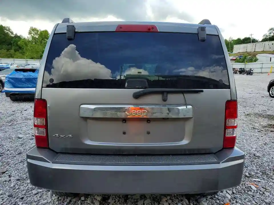 1C4PJMAK4CW204501 2012 JEEP LIBERTY-5