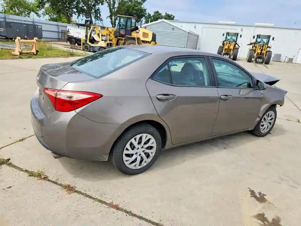 2T1BURHE9JC016786 2018 TOYOTA COROLLA-2