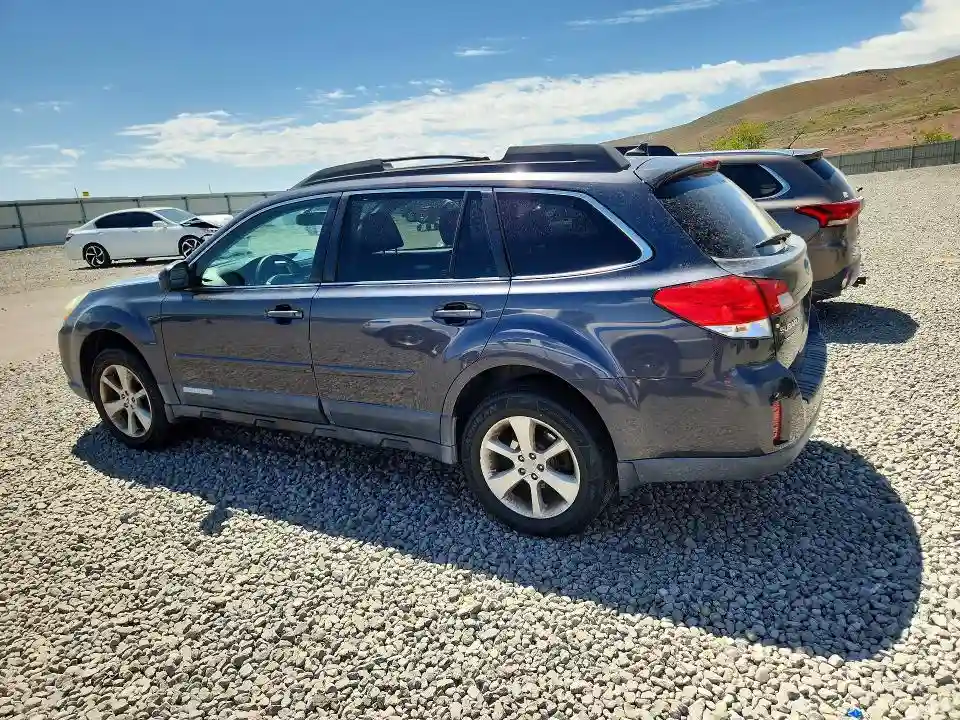 4S4BRBFC3C3240279 2012 SUBARU OUTBACK-1