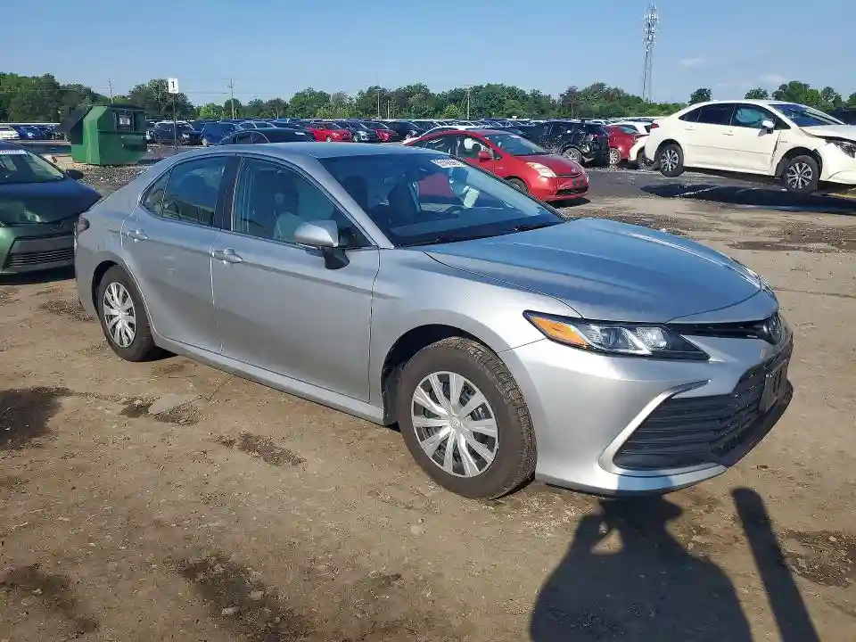 4T1C31AKXNU588382 2022 TOYOTA CAMRY-3