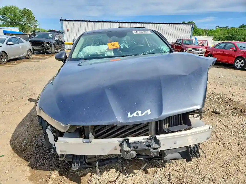 5XXG14J26NG111144 2022 KIA K5-4