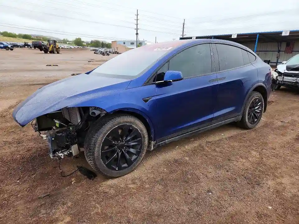 5YJXCBE24KF203263 2019 TESLA MODEL X-0