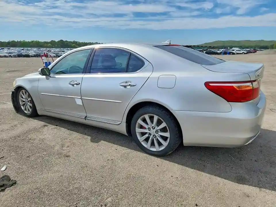 JTHCL5EF0A5006088 2010 LEXUS LS460-1
