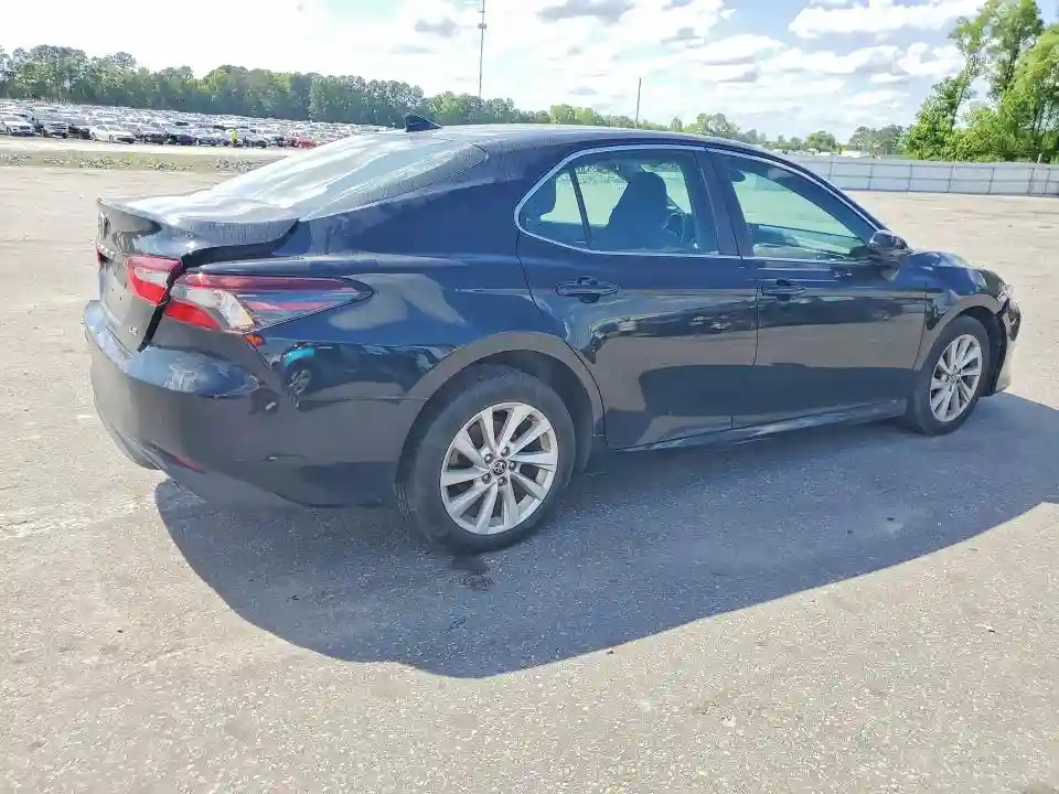 4T1C11AK8NU625502 2022 TOYOTA CAMRY-2