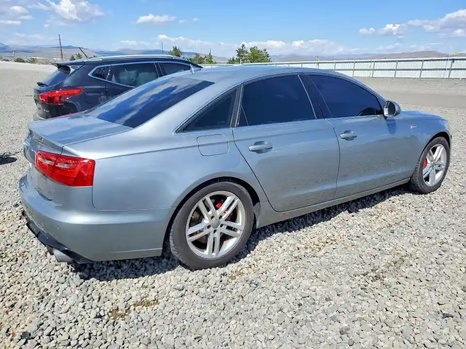 WAUGGAFC2CN067642 2012 AUDI A6-2