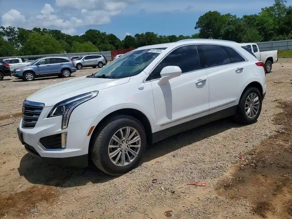 1GYKNBRSXHZ203747 2017 CADILLAC XT5-0