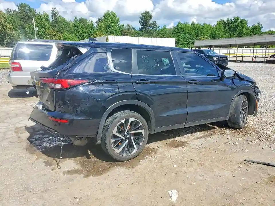JA4J4UA8XNZ064788 2022 MITSUBISHI OUTLANDER-2