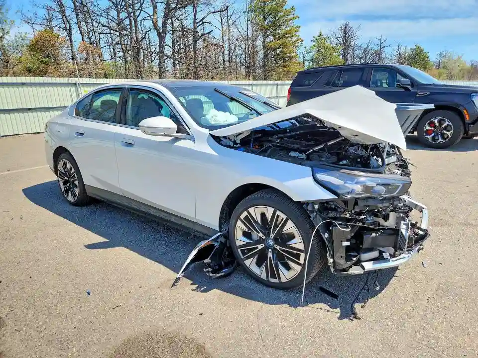 WBY13HG05SCS27426 2025 BMW ALL OTHER-3