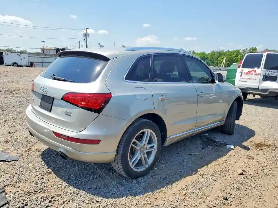 WA1LFAFPXFA071015 2015 AUDI Q5-2