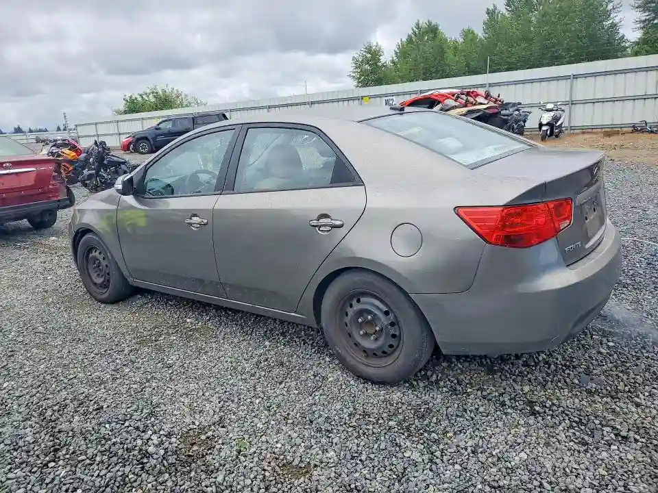 KNAFU4A2XA5809660 2010 KIA FORTE-1