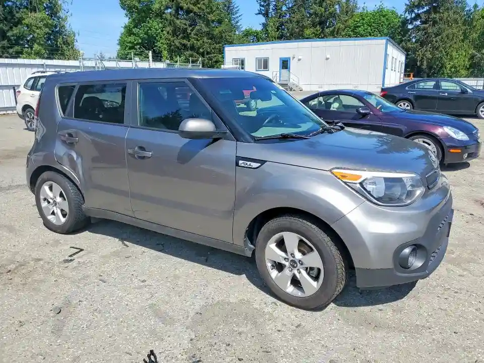 KNDJN2A23H7502036 2017 KIA SOUL-3