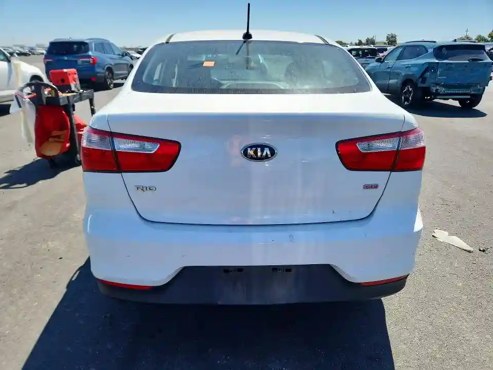 KNADM4A33H6112268 2017 KIA RIO-5