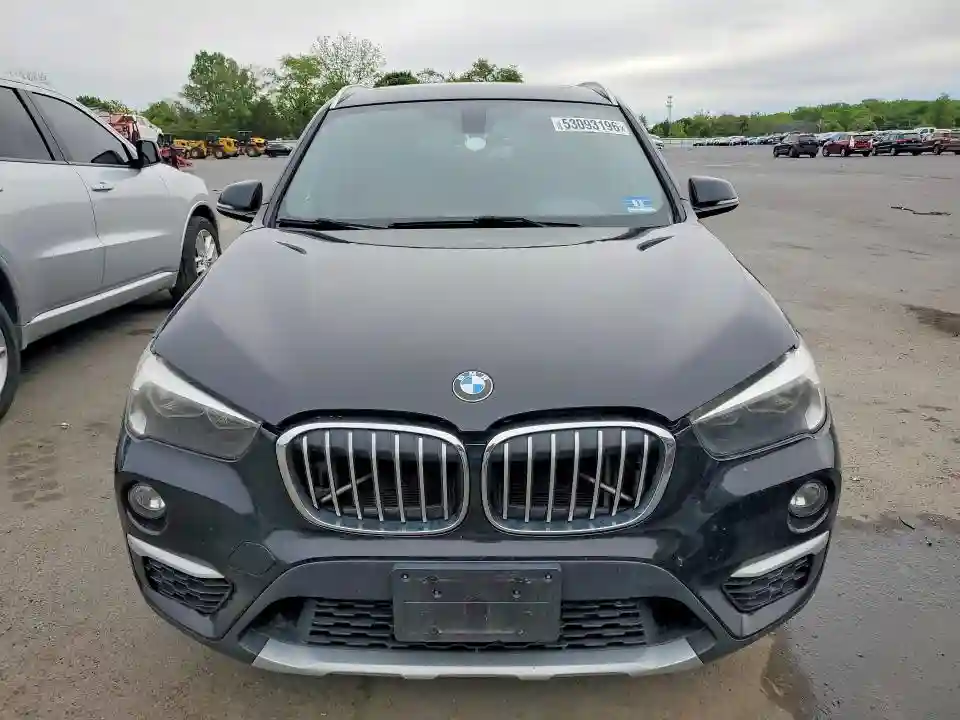 WBXHT3C39J5K23453 2018 BMW X1-4