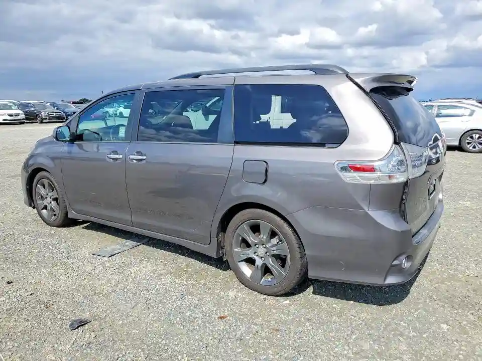 5TDXK3DC6GS717914 2016 TOYOTA SIENNA-1
