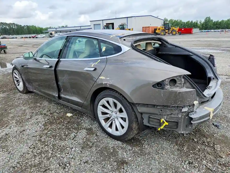 5YJSA1E28GF168129 2016 TESLA MODEL S-1