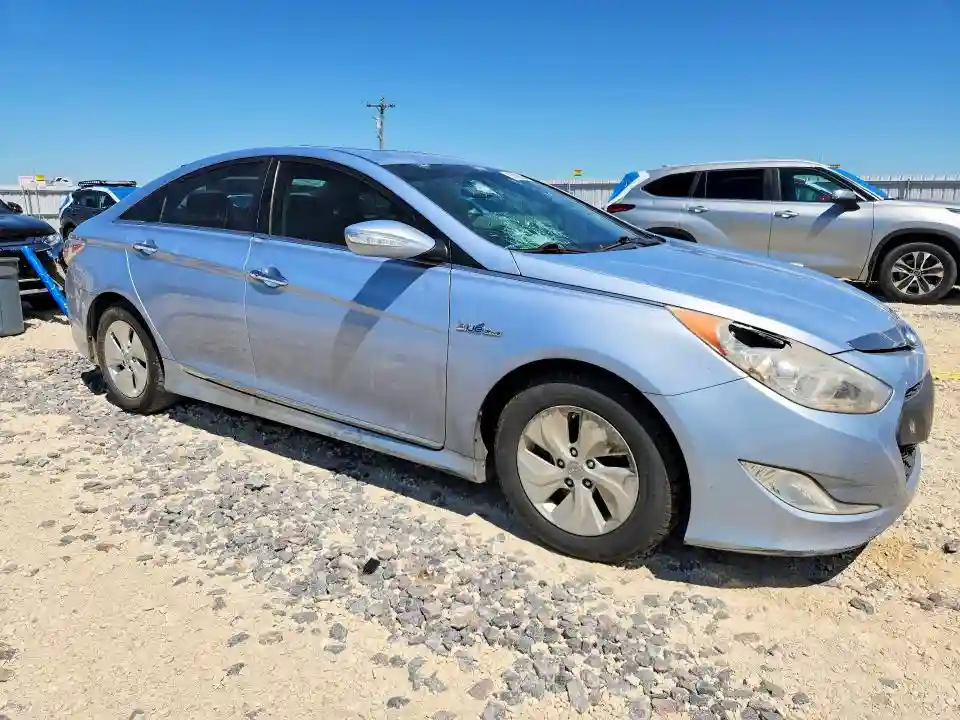 KMHEC4A46DA098081 2013 HYUNDAI SONATA-3
